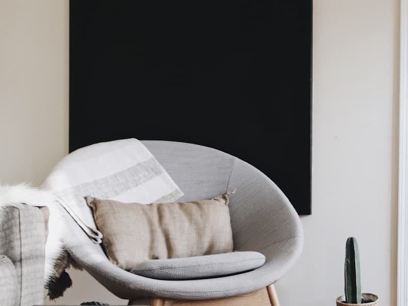 Fixação de Quadros e Prateleiras — Niza Manutenções